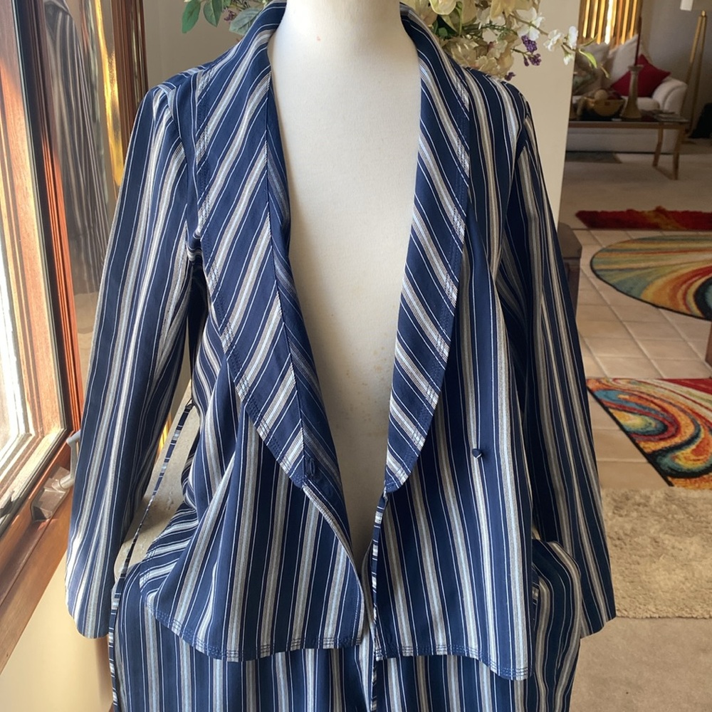 J.Crew Striped Blue Women's 2 piece pant suit, Excellent Condition, - Picture 3 of 16